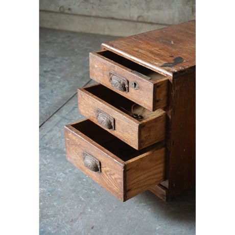 小引き出し　Drawer