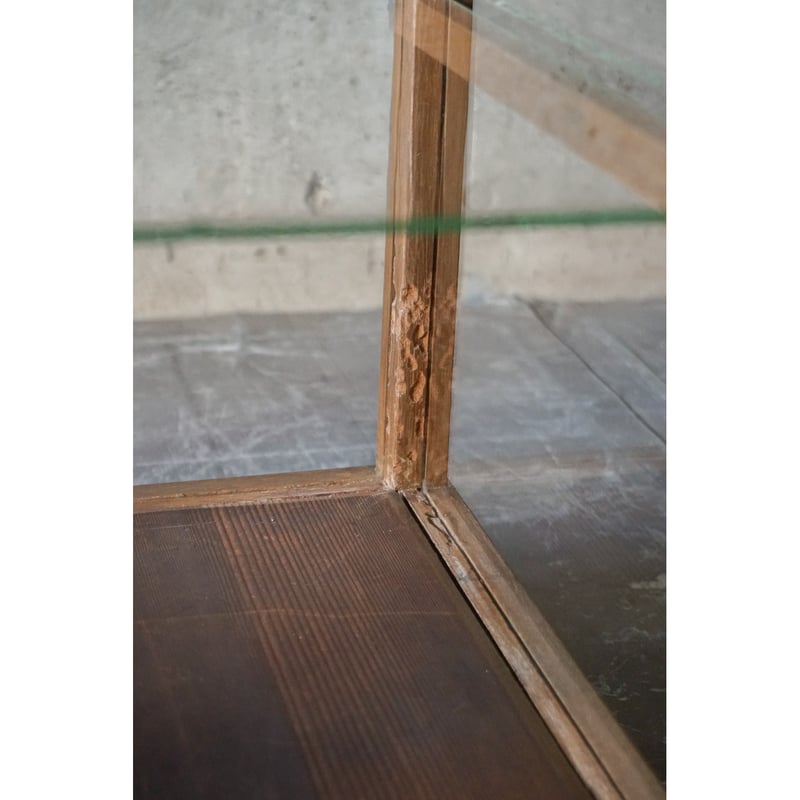 木枠ガラスショーケース | SOWGEN