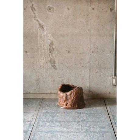 火鉢　Wooden object