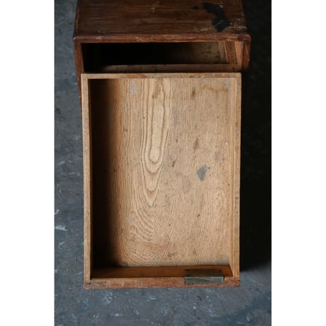 小引き出し　Drawer