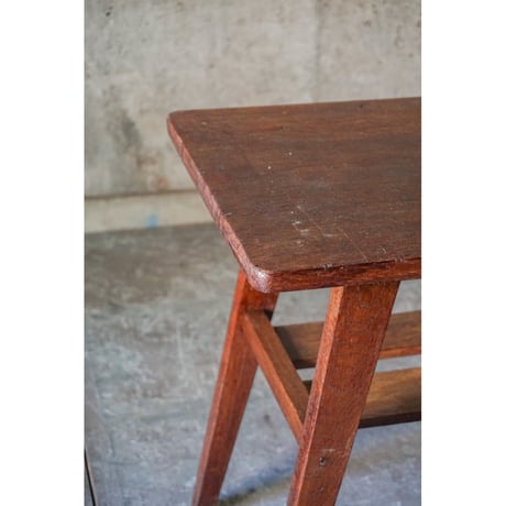 サイドテーブル　Side table