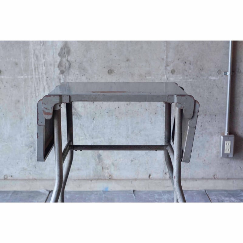 タイプライターデスク | SOWGEN