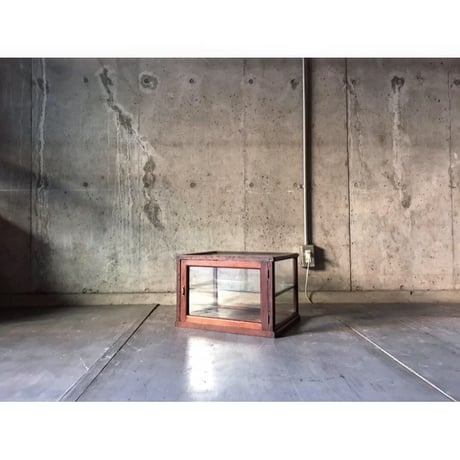 木枠ガラスショーケース