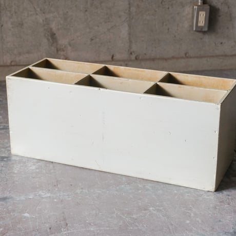 マス目棚 Wooden shelf