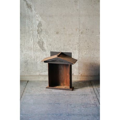 厨子　Wooden object
