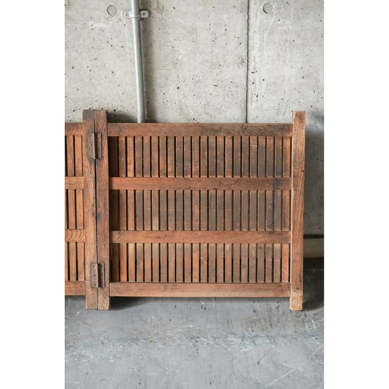 帳場格子（ごうし）三つ折り　時代物　商店帳場　仕切り・衝立 帳場格子（ごうし）三つ折り 時代物 商店帳場 仕切り・衝立 棚・ラック