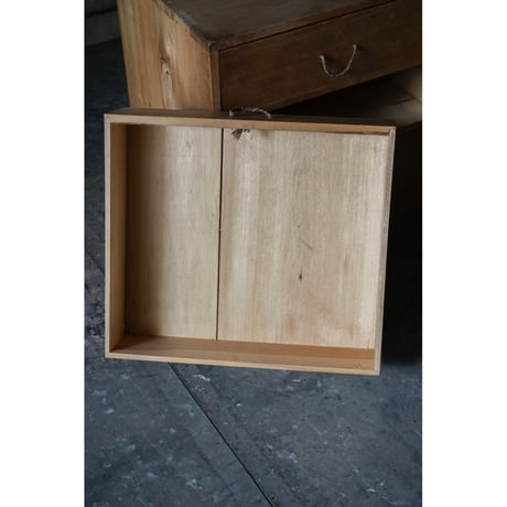 引き出し棚　Drawer