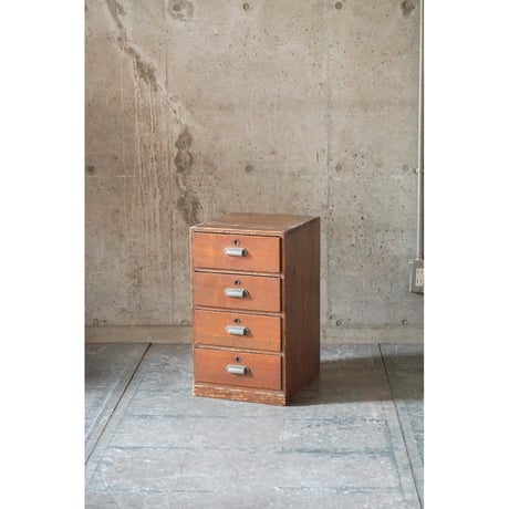 引き出し棚 Drawer