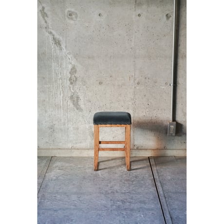 スツール　Stool