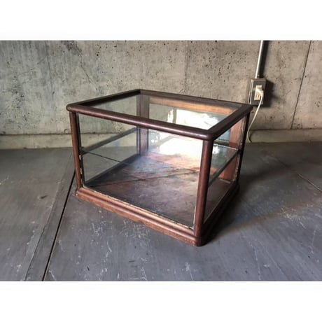 木枠ガラスショーケース