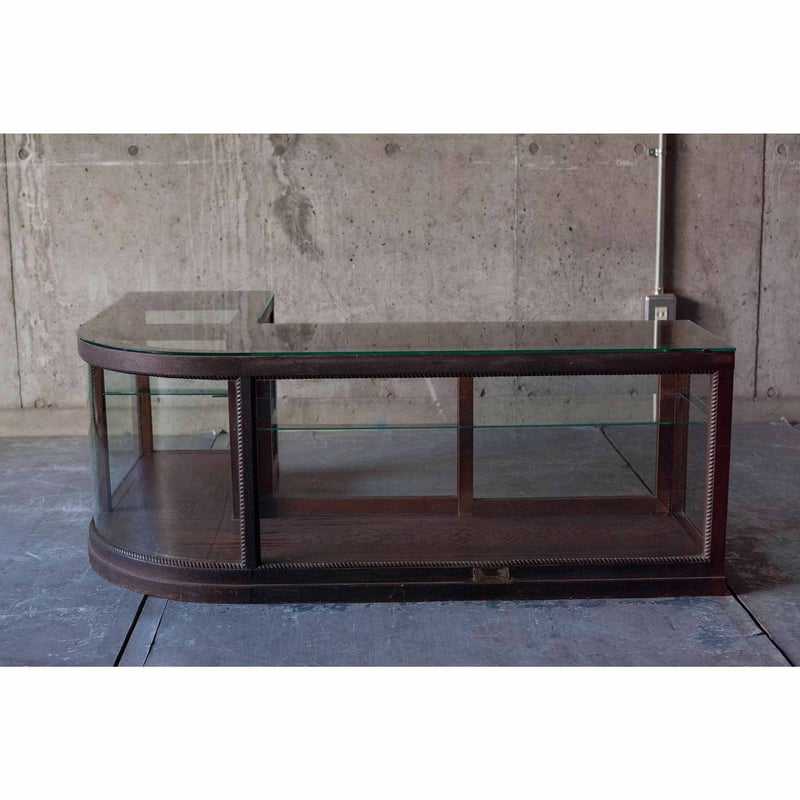 L字型ガラスショーケース | SOWGEN