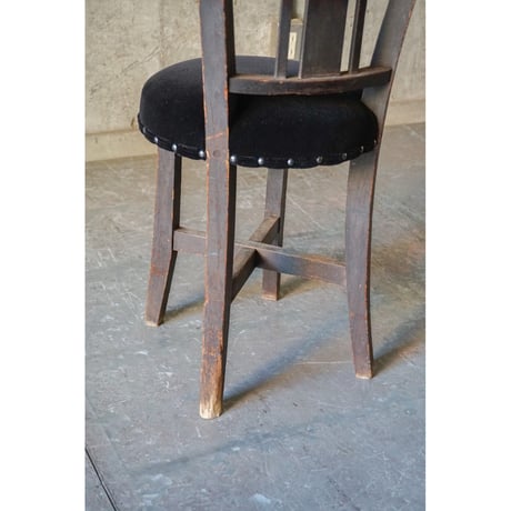 椅子　Wooden chair