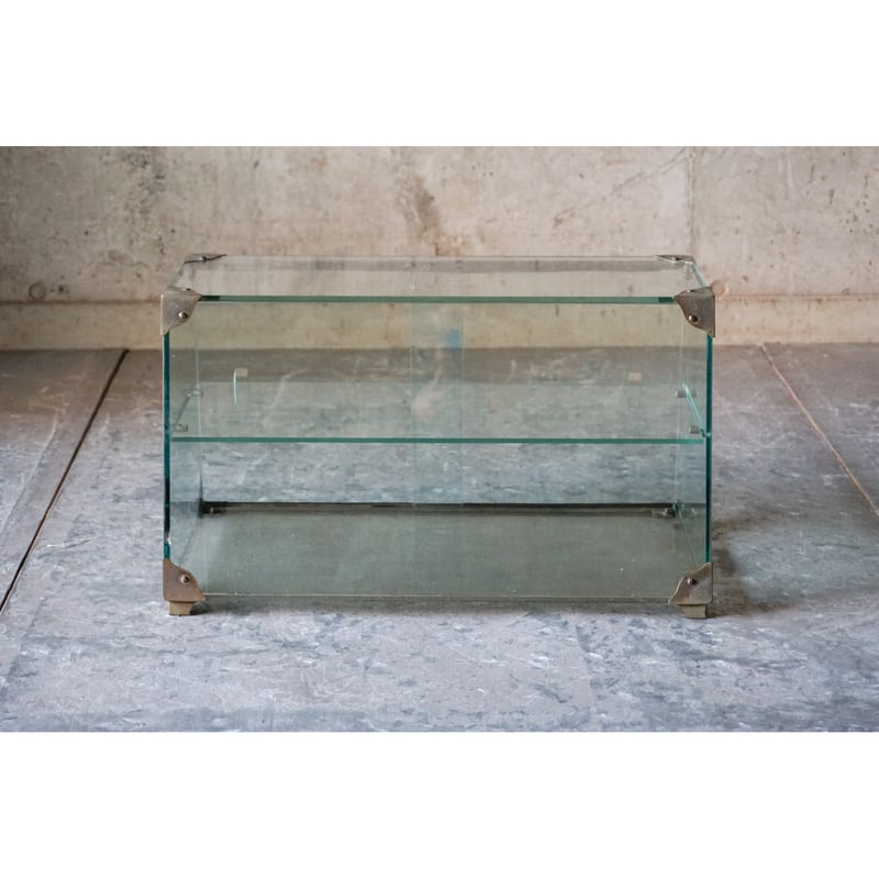 曲線形ガラスショーケース 曲線形ガラスショーケース ガラスショーケース | SOWGEN