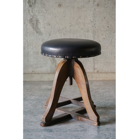 回転スツール　Stool