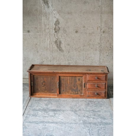 収納棚 Wooden shelf