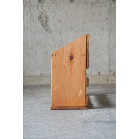 本立て Book stand