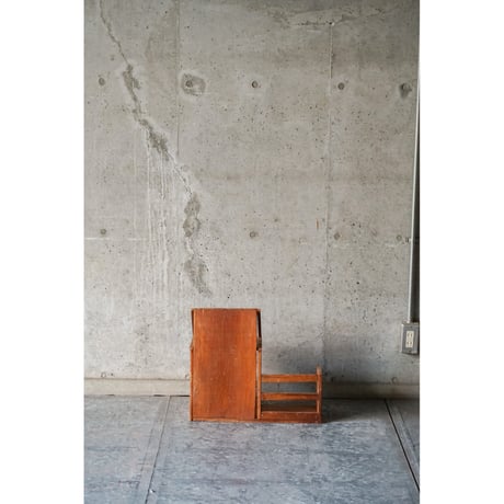 本立て　Book stand