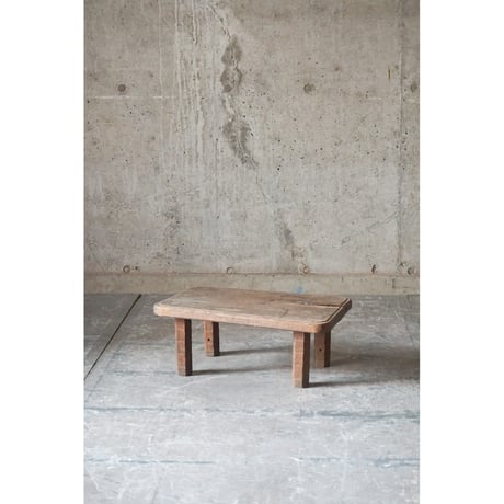 展示台 Low table