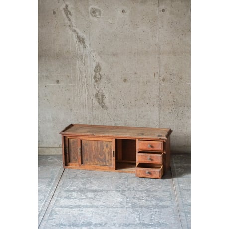 収納棚 Wooden shelf