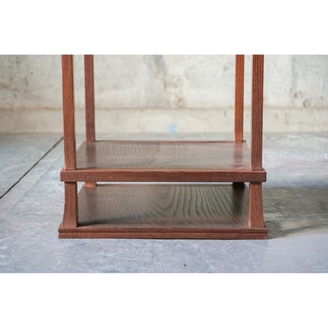 花台 Wooden stand