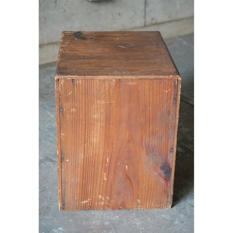 小引き出し　Drawer