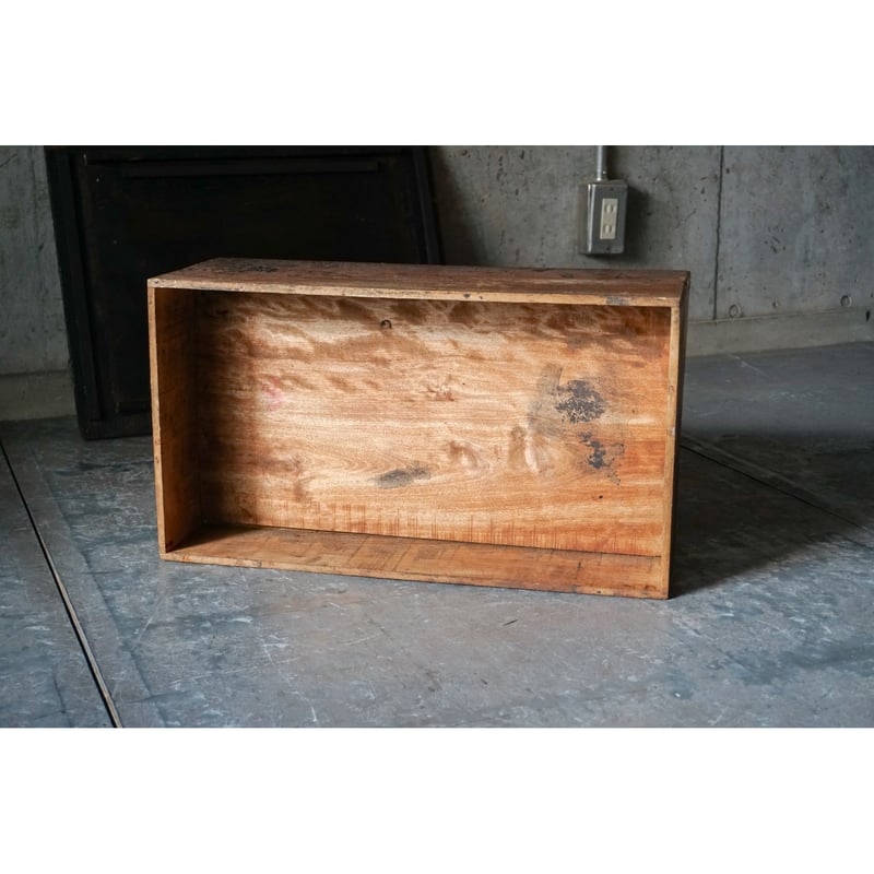 漆 定盤 Urushi workbench | SOWGEN