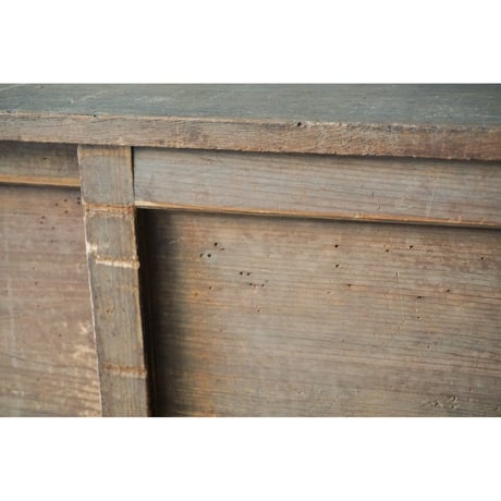戸棚　Wooden shelf