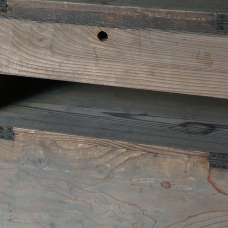 パタパタ棚 Wooden shelf
