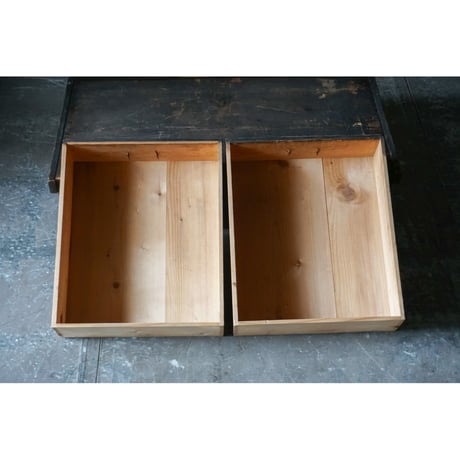 引き出し棚 Drawer