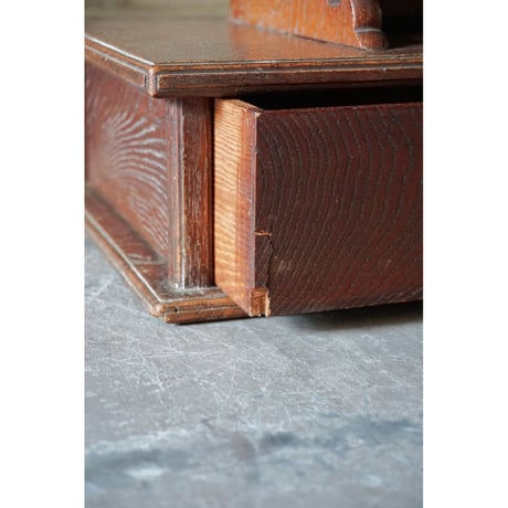 書見台 Wooden stand