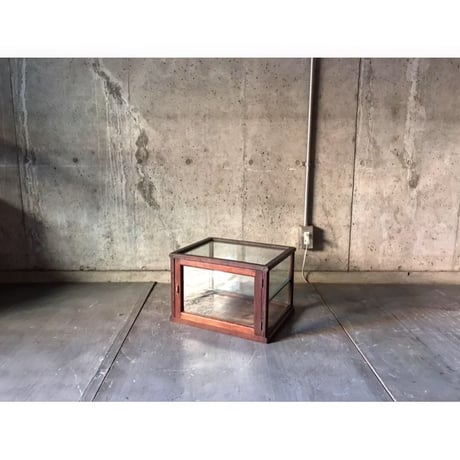 木枠ガラスショーケース