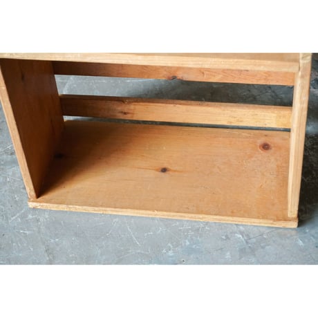 本立て Book stand