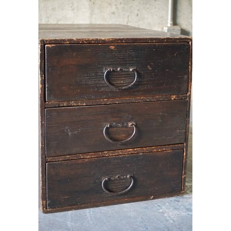 引き出し棚 Drawer