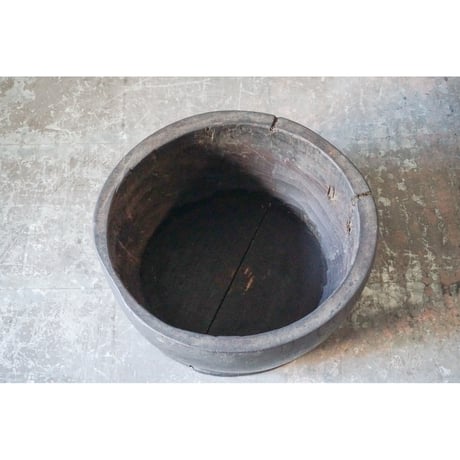 木鉢 Wooden bowl