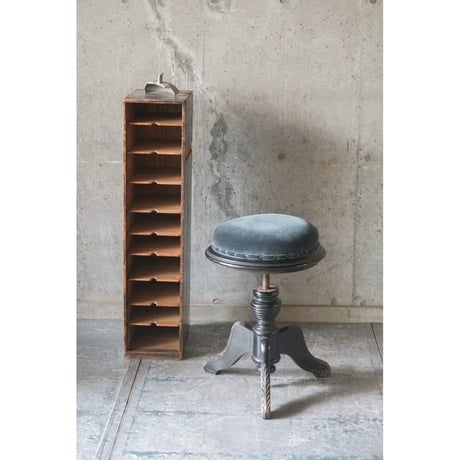 ピアノスツール Stool