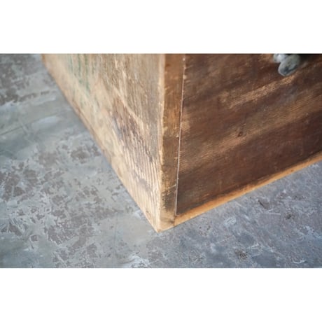 小引き出し　Drawer