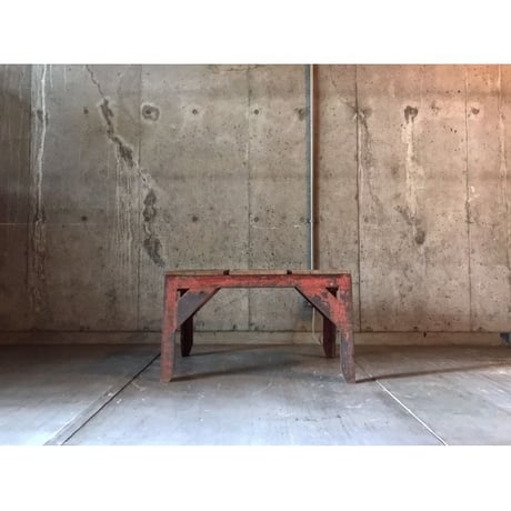 鉄脚台