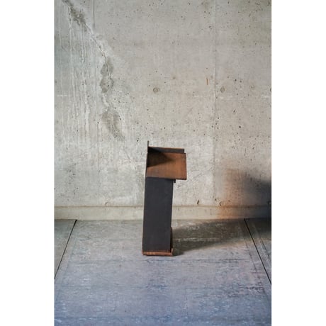 厨子　Wooden object