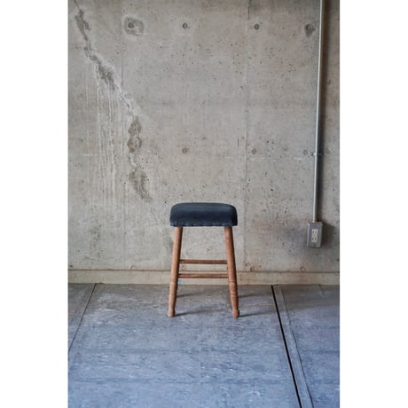 スツール　Stool