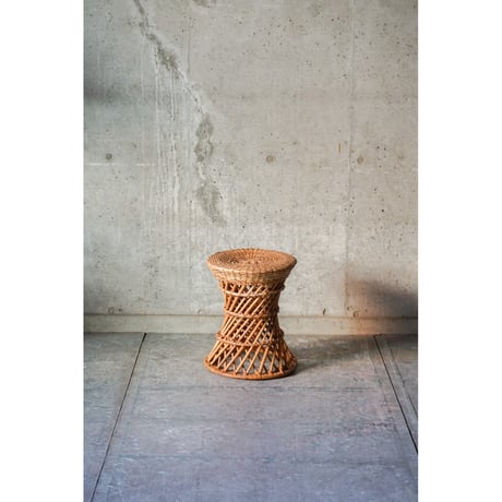 ラタンスツール　Stool