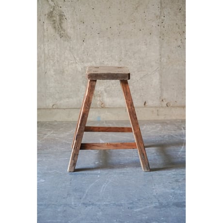台 Wooden stand