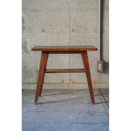 サイドテーブル　Side table