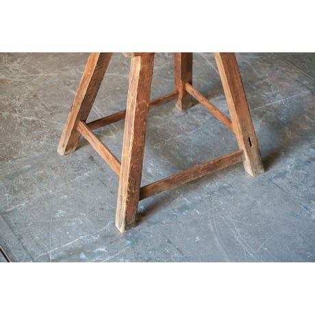 台 Wooden stand