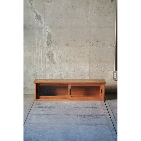 ガラス戸棚　Cabinet