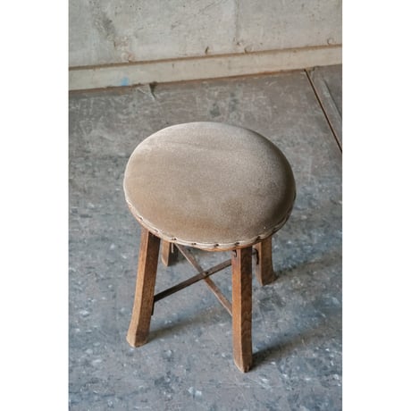 スツール　Stool
