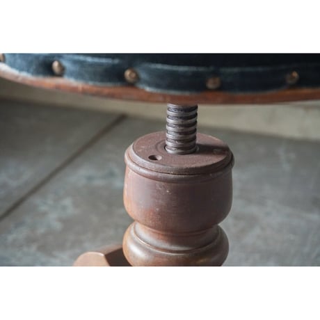 回転スツール Stool