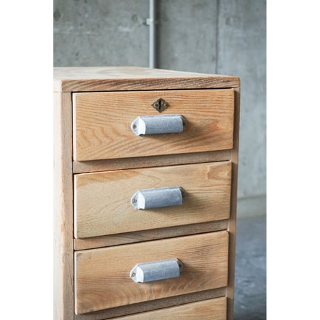 引き出し棚 Drawer