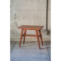 サイドテーブル　Side table