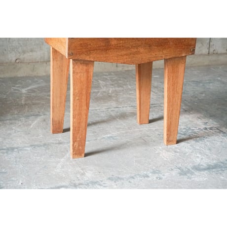 台 Wooden stand