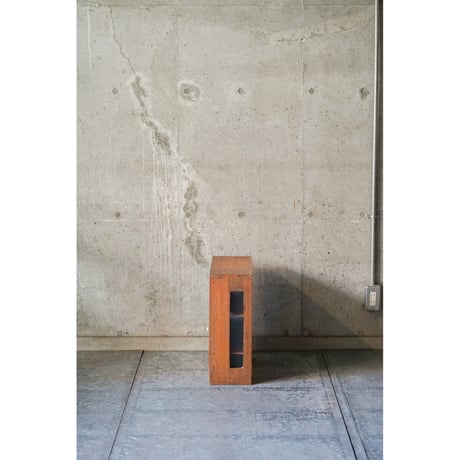 戸棚　Wooden shelf